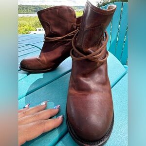 Freebird Casey size 11